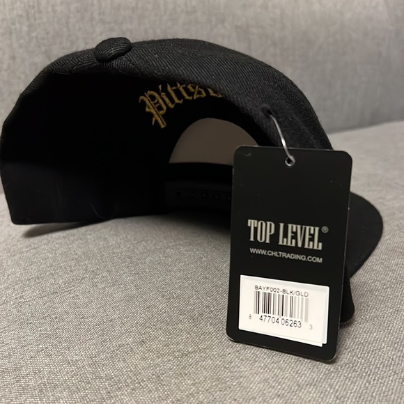 Top Level embroidered Pittsburg hat NWT - Picture 3 of 7